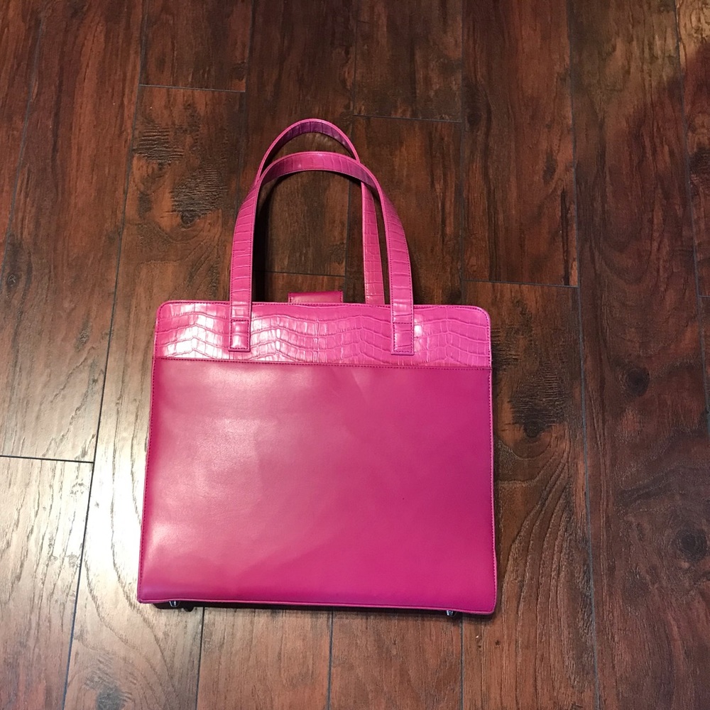 Buxton Professional Bag